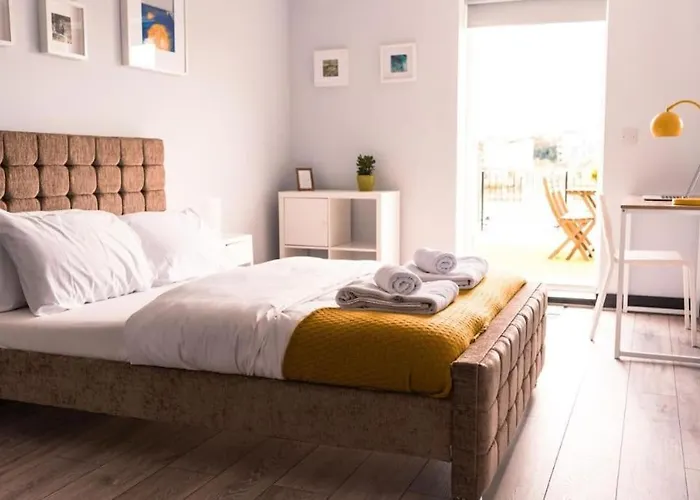 The Turner Apartment - Margate Beach - By Goldex Coastal Breaks